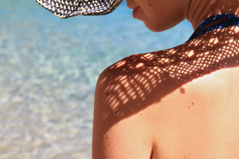 Looking For Gentle Summer Treatment? — Try our Get Your Glow ON Package with LaseMD® and DiamondGlo